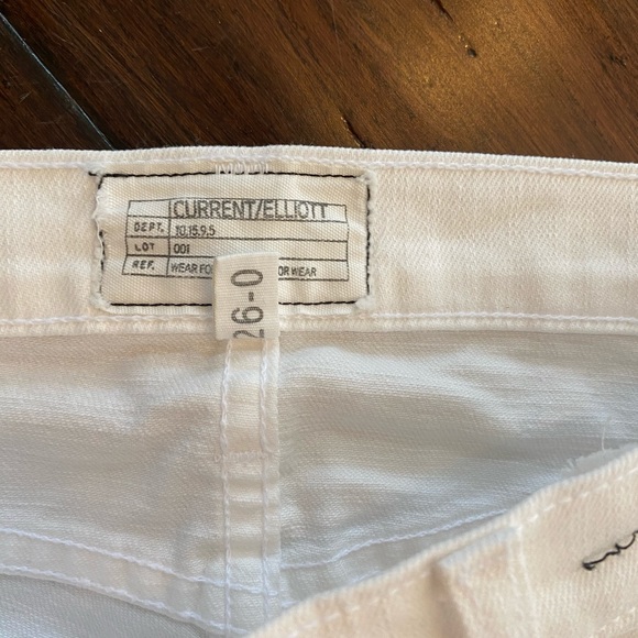 jeans - Picture 7 of 9